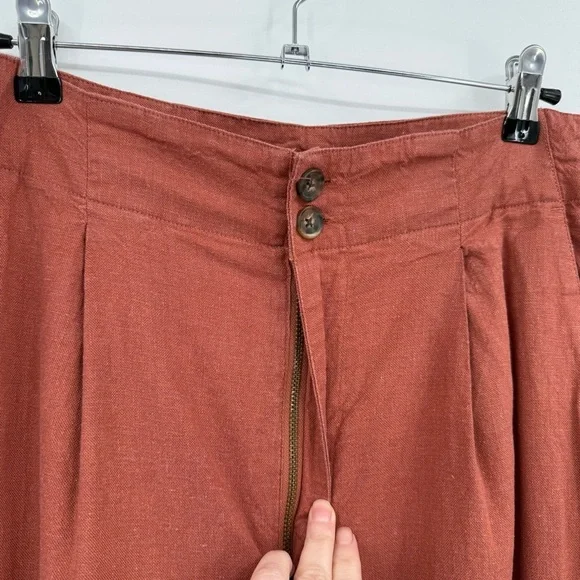 Marine Layer Flora High Waisted Loose Hemp Pleated Trouser in Henna Size 12